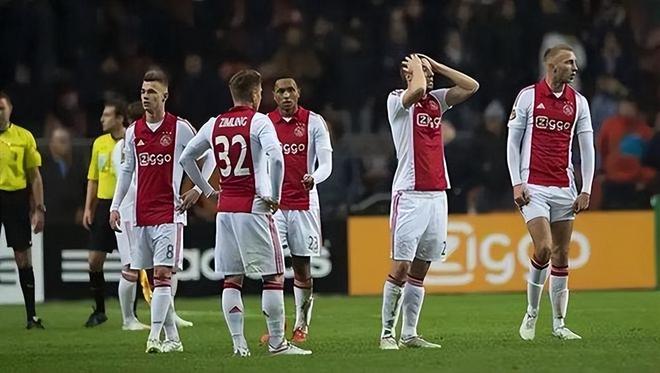 因新科网坛 因新科网坛